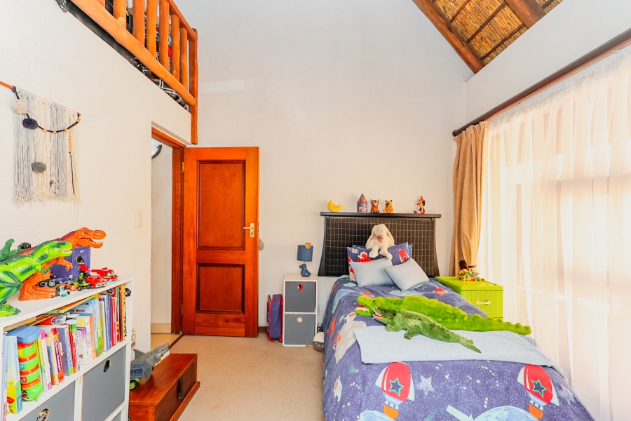 To Let 4 Bedroom Property for Rent in Lakeland North West